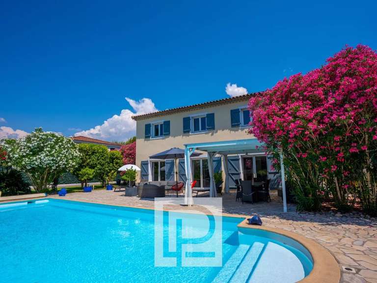 Maison Mougins - 6 chambres - 268m²