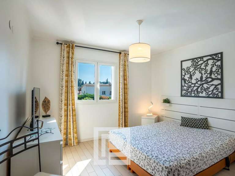 Maison Mougins - 6 chambres - 268m²