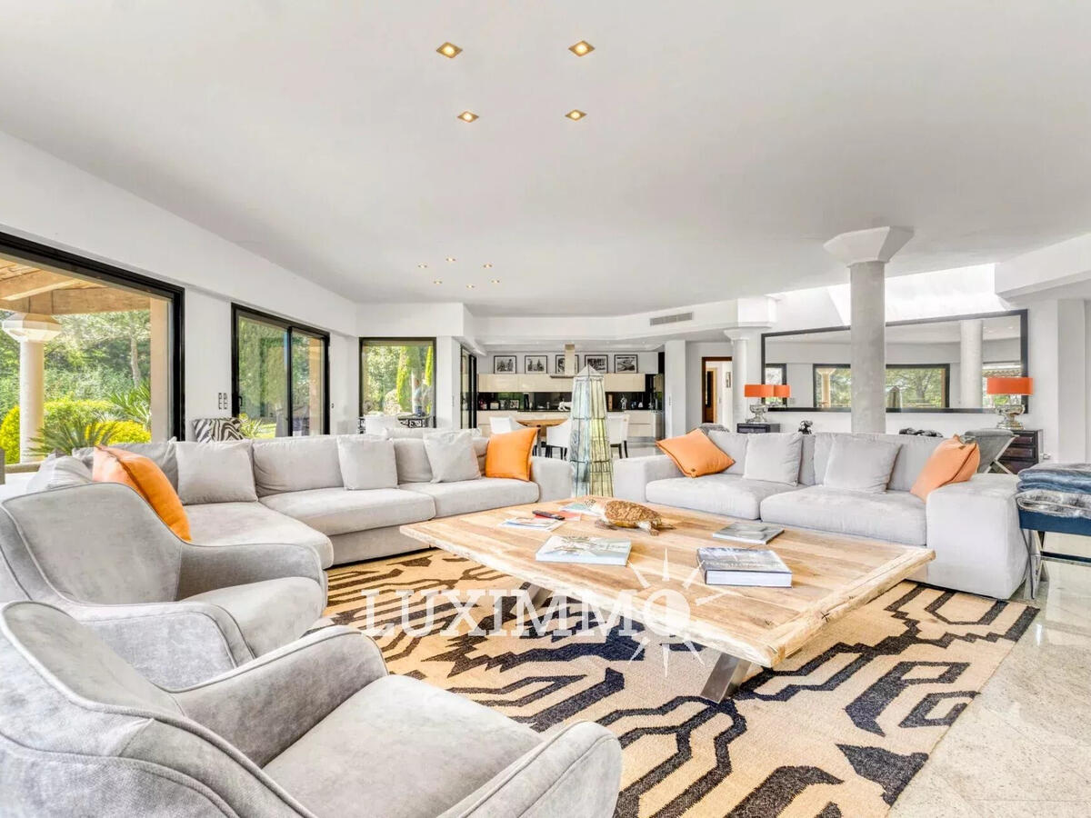 House Mougins