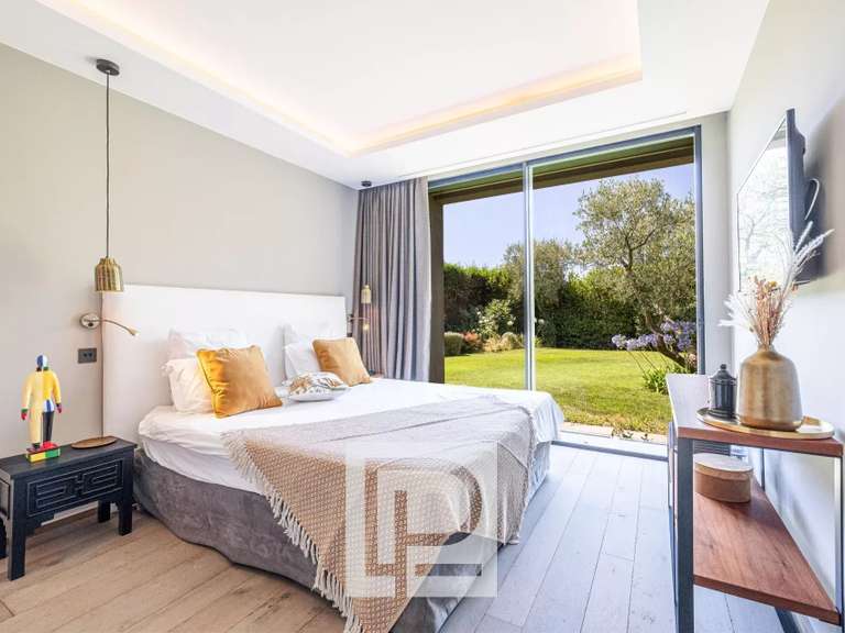 Maison Mougins - 5 chambres - 227m²