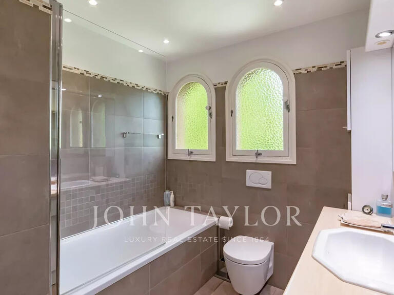 Maison Mougins - 5 chambres - 210m²