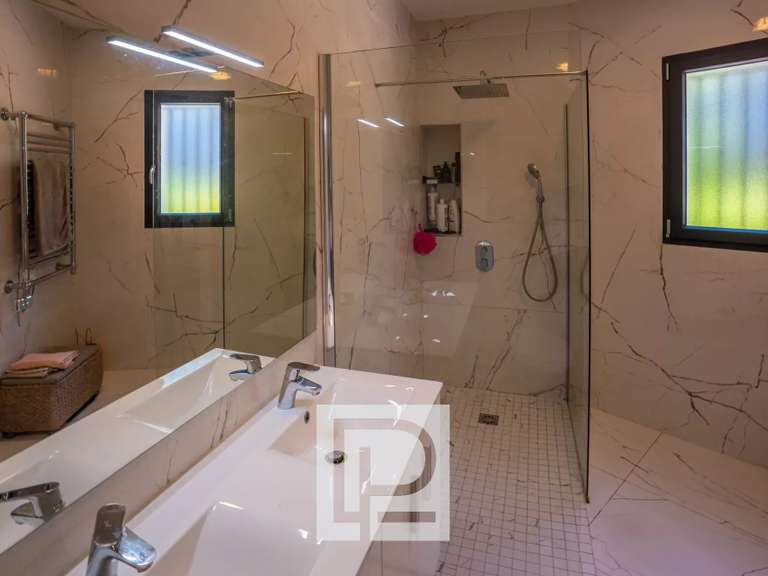 Maison Mougins - 4 chambres - 333m²