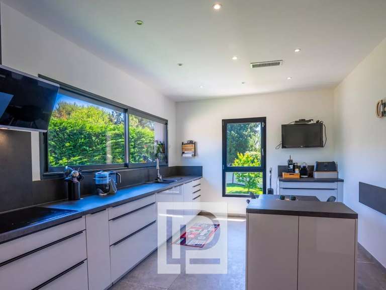 Maison Mougins - 4 chambres - 333m²