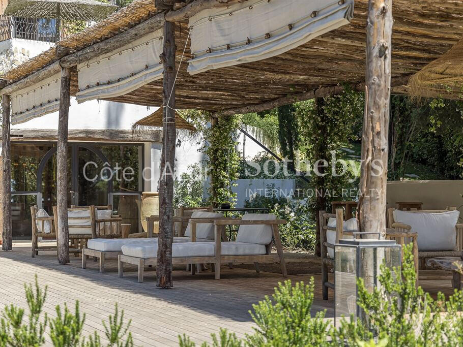 House Mougins