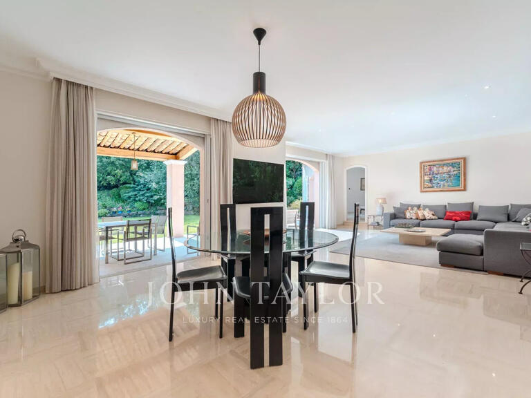 Maison Mougins - 5 chambres - 267m²
