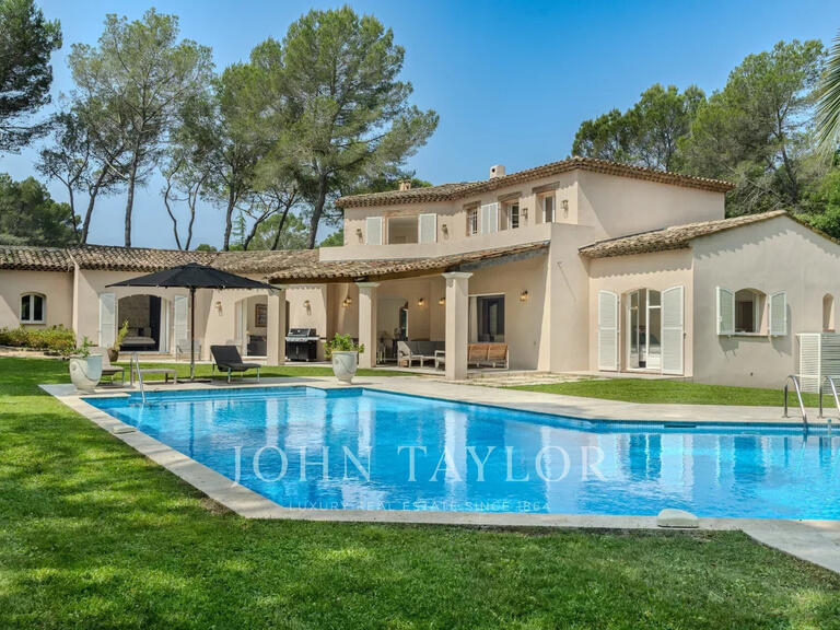 Maison Mougins - 5 chambres - 267m²