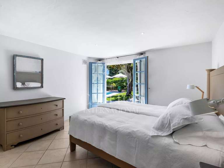 Maison Mougins - 4 chambres - 216m²