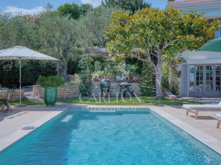 Maison Mougins - 4 chambres - 216m²