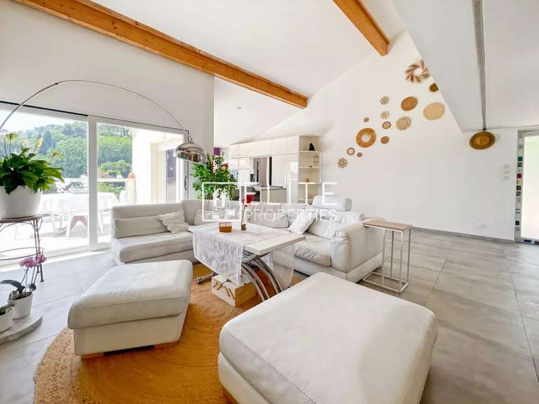 Maison Mougins - 5 chambres - 174m²