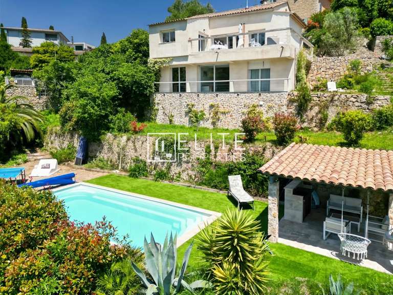 Maison Mougins - 5 chambres - 174m²