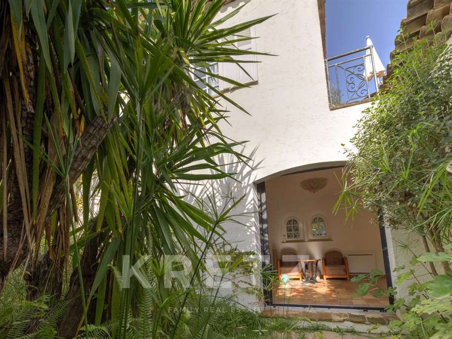 House Mougins