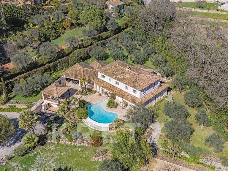 Maison Mougins - 6 chambres - 334m²