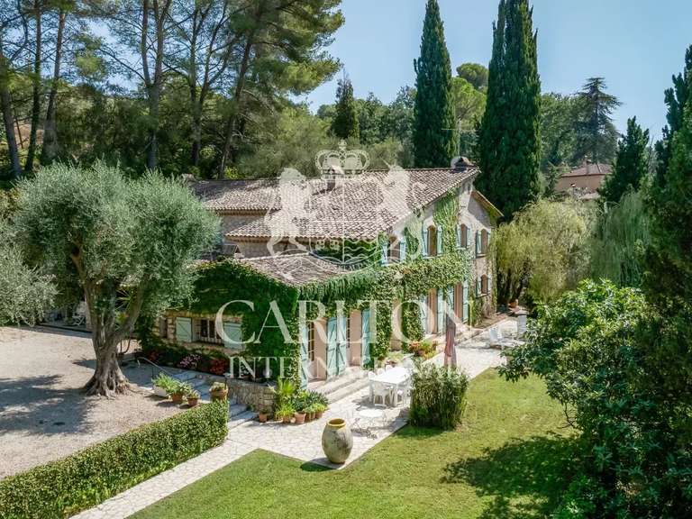 Maison Mougins - 4 chambres - 323m²
