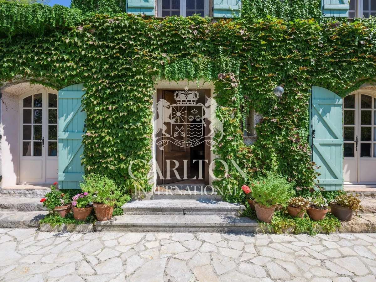 Maison Mougins