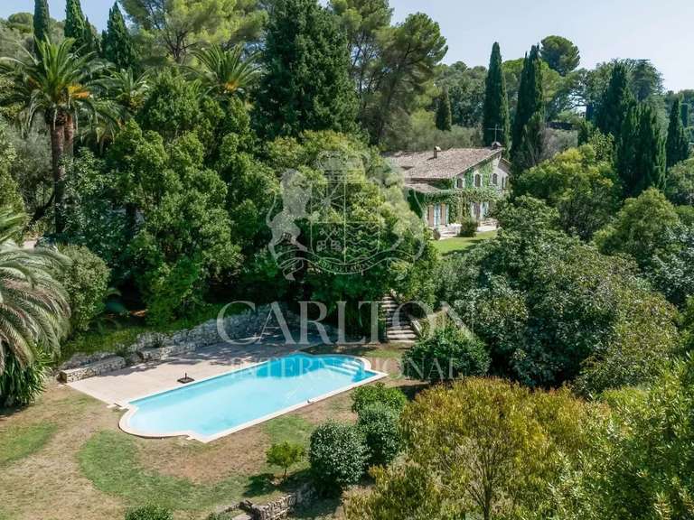 Maison Mougins - 4 chambres - 323m²
