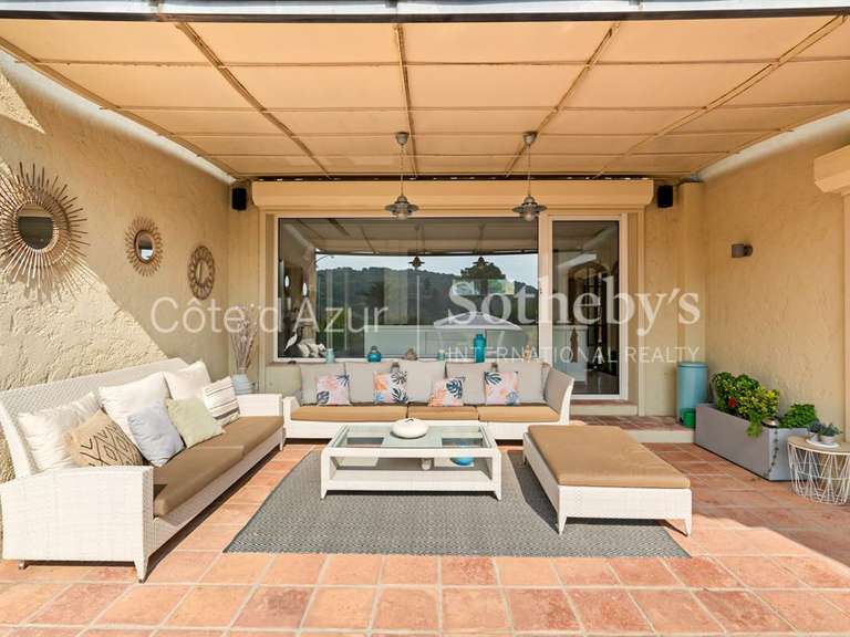 Maison Mougins - 4 chambres - 181m²