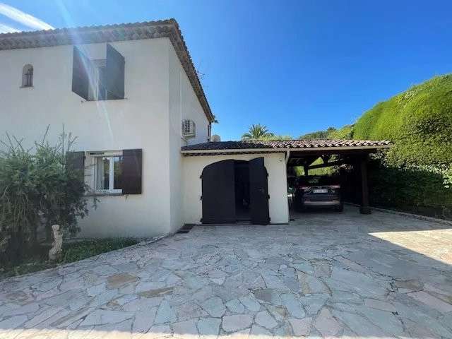 Maison Mougins - 204m²