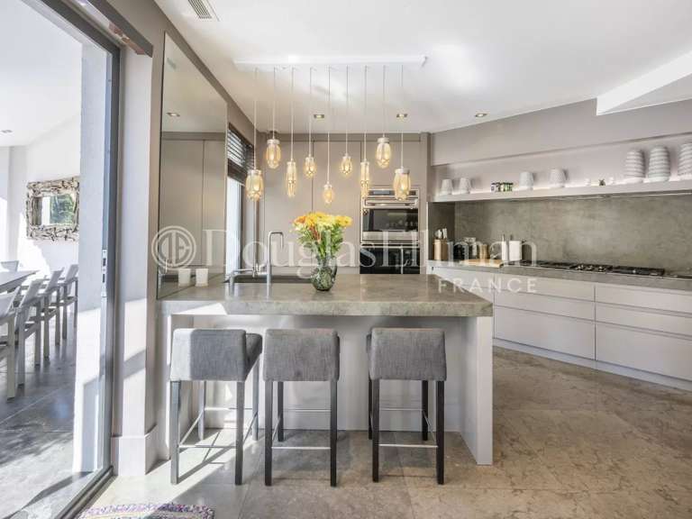 Maison Mougins - 5 chambres - 280m²