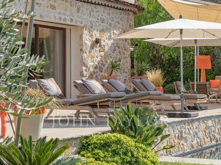 Maison Mougins - 5 chambres - 263m²