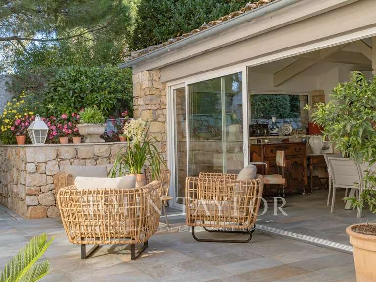 Maison Mougins - 4 chambres - 265m²