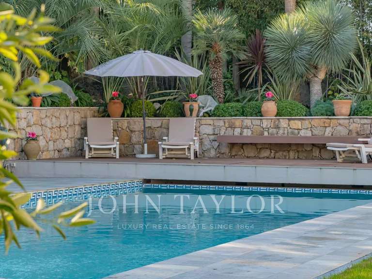 Maison Mougins - 4 chambres - 265m²