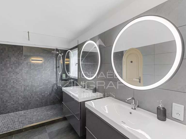Maison Mougins - 5 chambres - 248m²