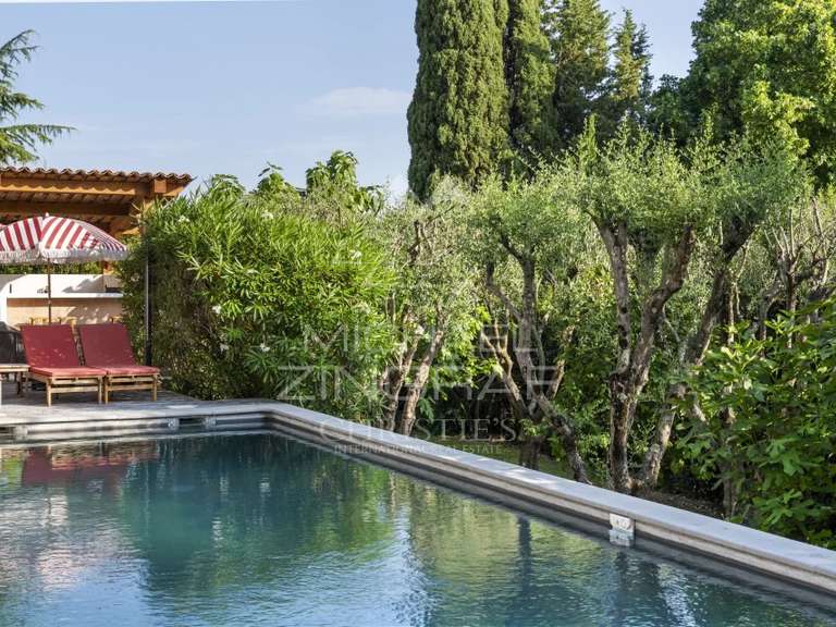 Maison Mougins - 5 chambres - 248m²