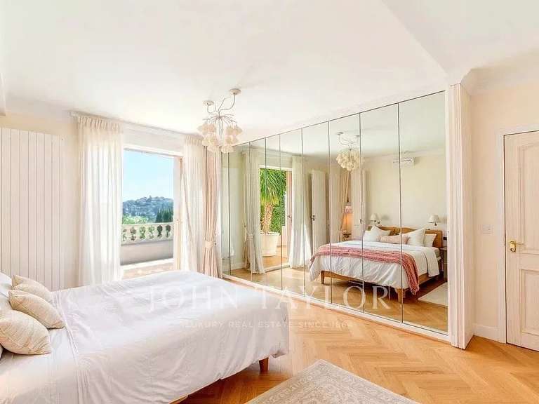 House Mougins - 427m²