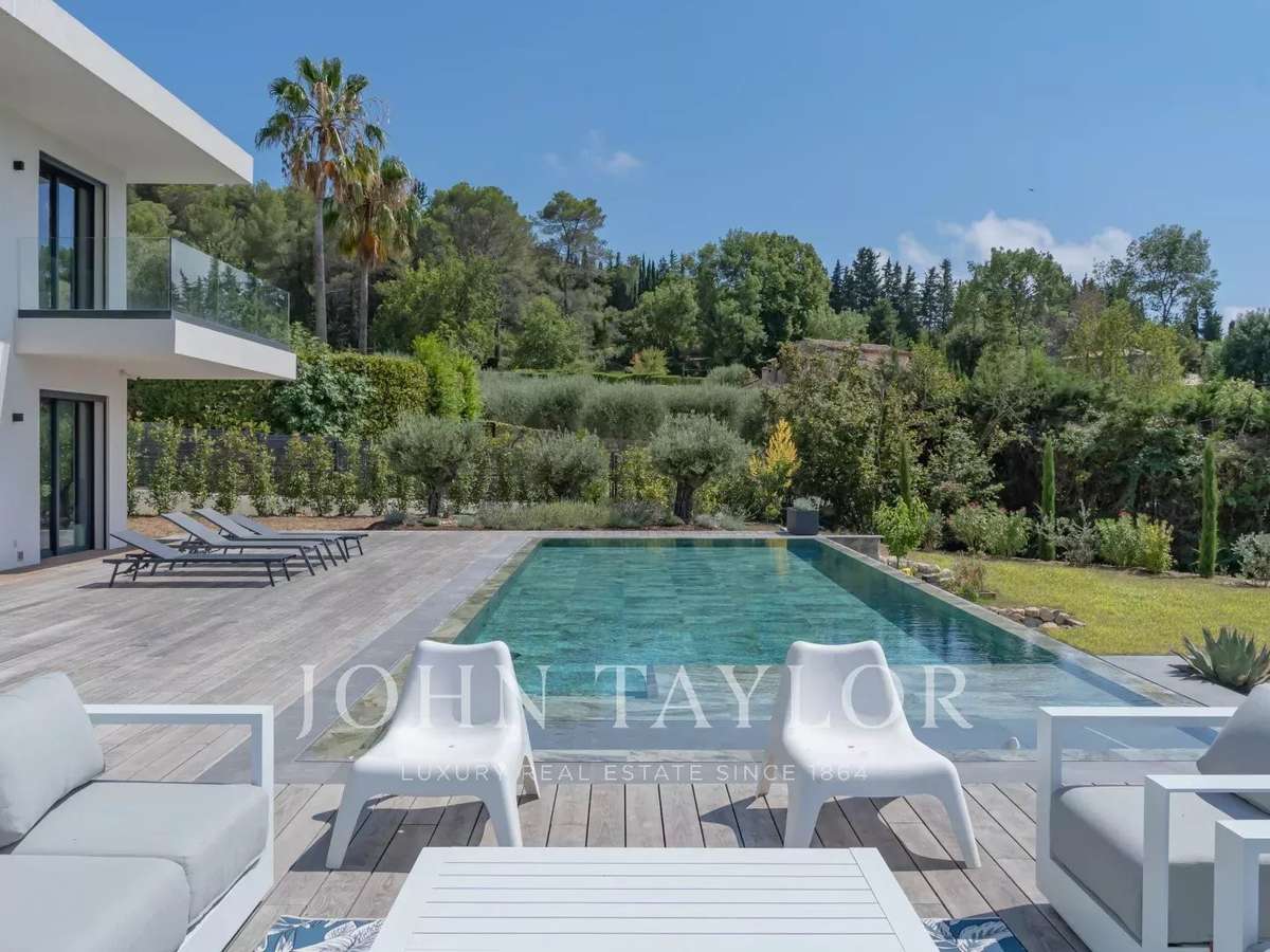 House Mougins