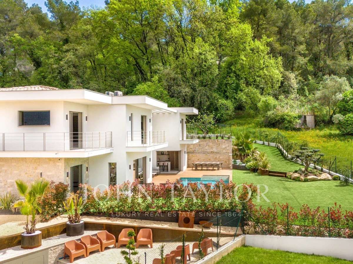 House Mougins