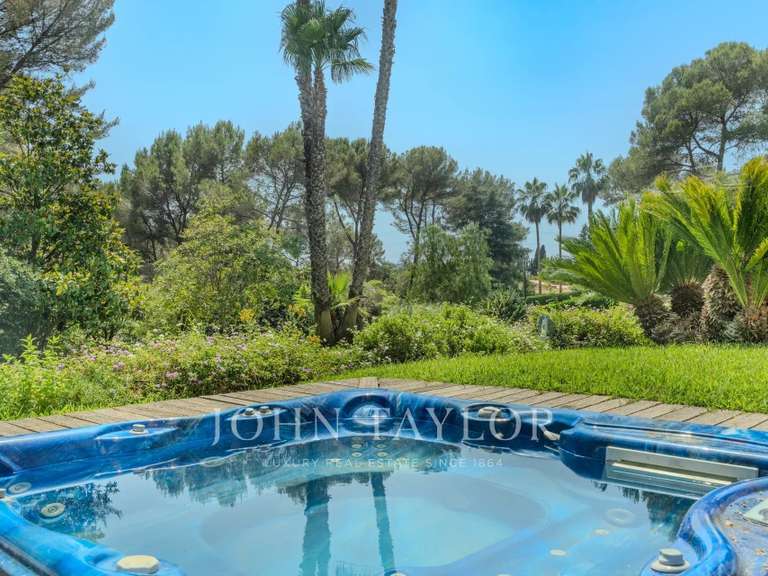 House Mougins - 4 bedrooms - 736m²