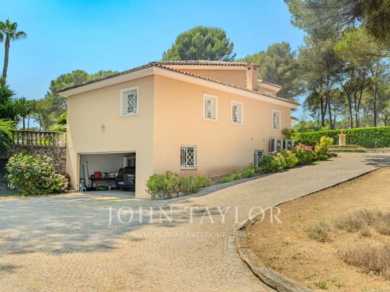 House Mougins - 4 bedrooms - 736m²