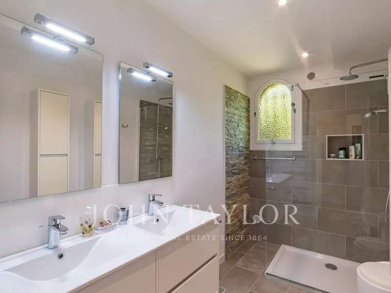 House Mougins - 5 bedrooms - 210m²