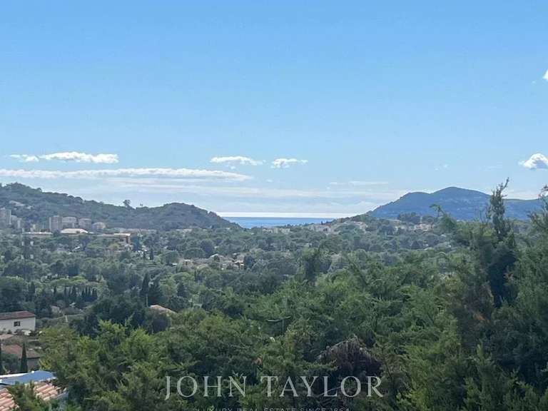 House Mougins - 2 bedrooms - 80m²