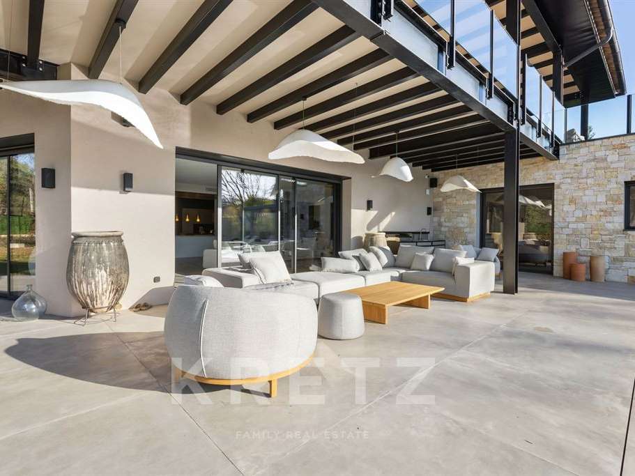 House Mougins