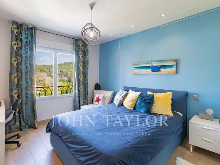 Maison Mougins - 5 chambres - 306m²