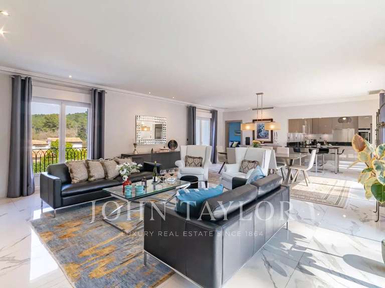 Maison Mougins - 5 chambres - 306m²