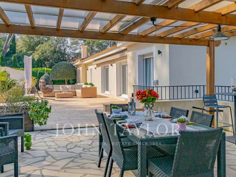 Maison Mougins - 5 chambres - 306m²
