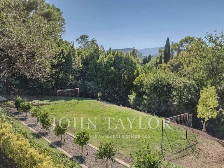 Maison Mougins - 4 chambres - 250m²