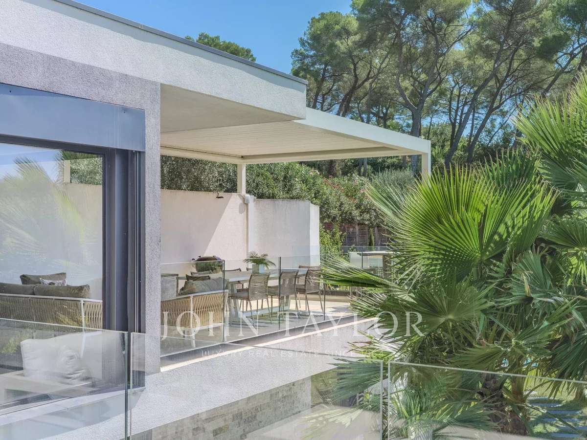House Mougins