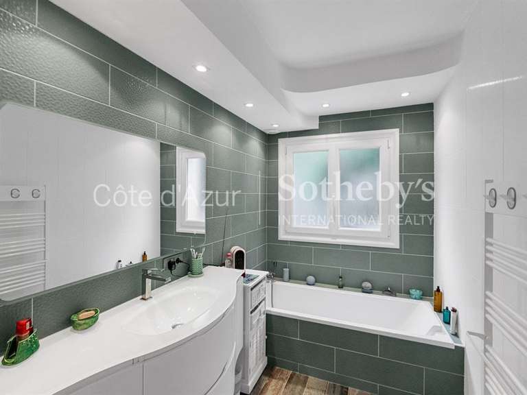 Maison Mougins - 4 chambres - 181m²