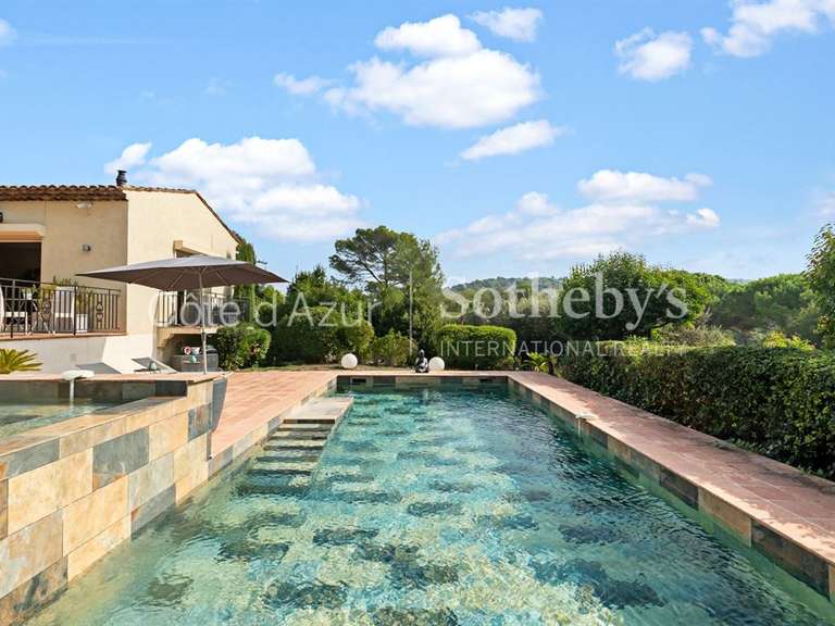 Maison Mougins - 4 chambres - 181m²