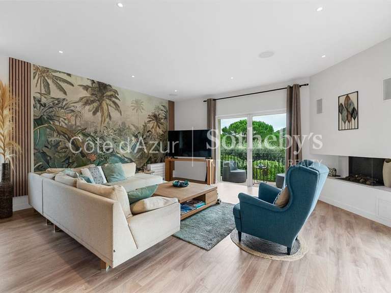 Maison Mougins - 4 chambres - 181m²