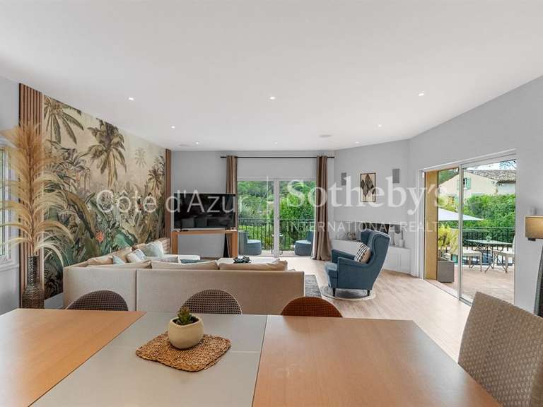 Maison Mougins - 4 chambres - 181m²
