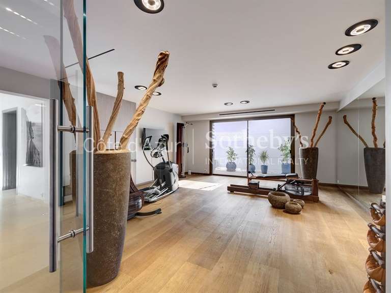 Maison Mougins - 9 chambres - 1124m²