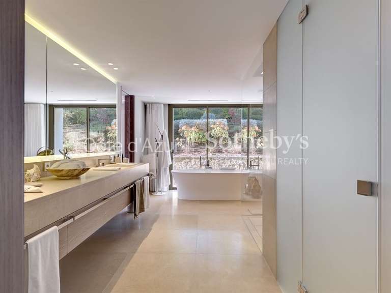 Maison Mougins - 9 chambres - 1124m²