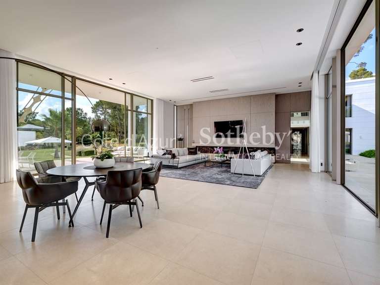 Maison Mougins - 9 chambres - 1124m²
