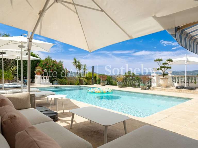 Maison Mougins - 6 chambres - 304m²