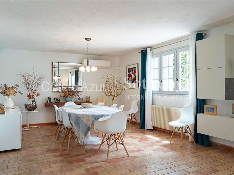 House Mougins