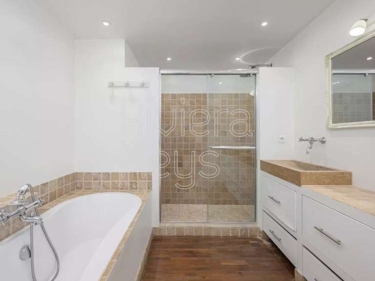 Maison Mougins - 5 chambres - 297m²